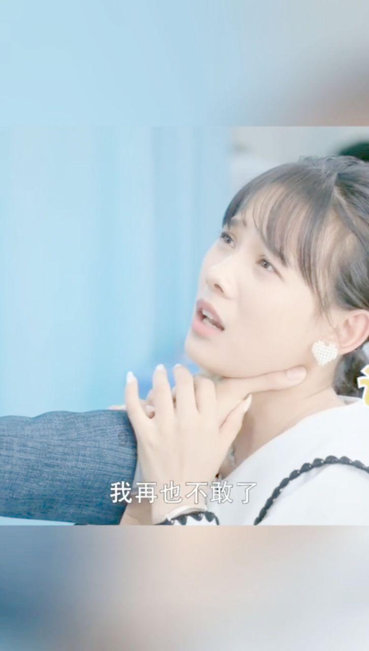 救援困倦的男孩